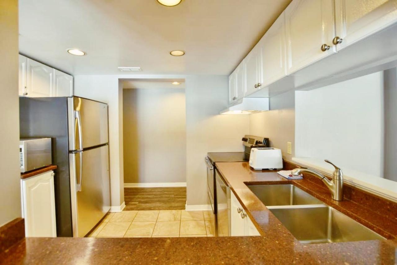 Spacious Chalet Close To The Village & Golf บลูเมาเทนส์ ภายนอก รูปภาพ
