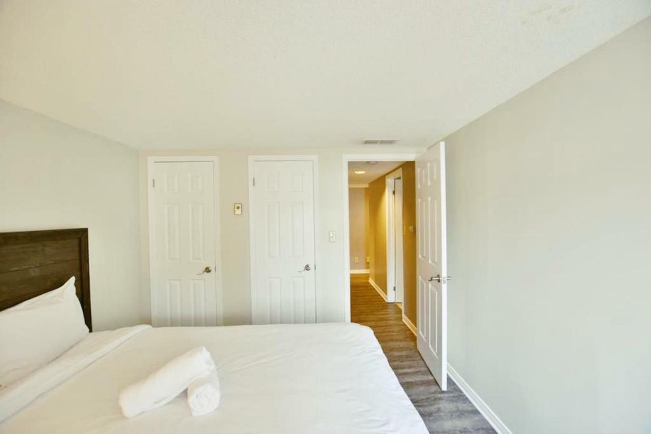 Spacious Chalet Close To The Village & Golf บลูเมาเทนส์ ภายนอก รูปภาพ